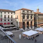 Suite Palladiana, La Migliore Vista Di Vicenza